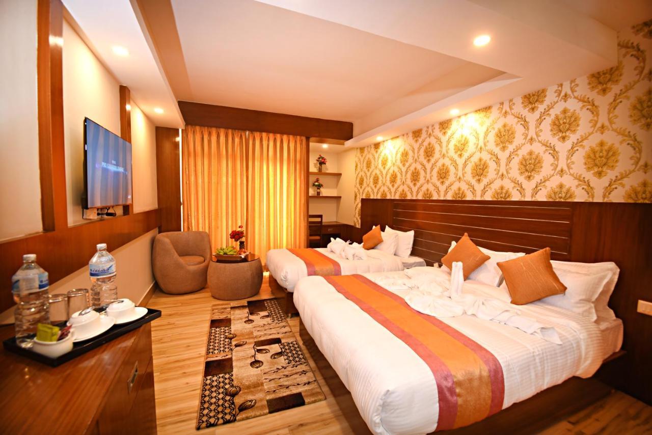 Hotel Simal Catmandu Exterior foto