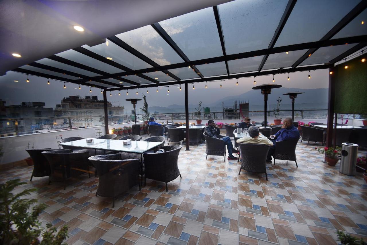 Hotel Simal Catmandu Exterior foto